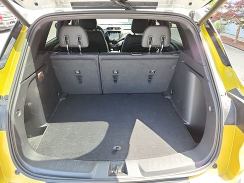 Used 2023 Chevrolet TrailBlazer ACTIV w/ Sun and Liftgate Package image 25