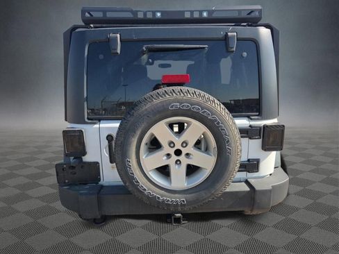 Used 2014 Jeep Wrangler Unlimited Sport w/ Quick Order Package 24S AWD/4WD image 3