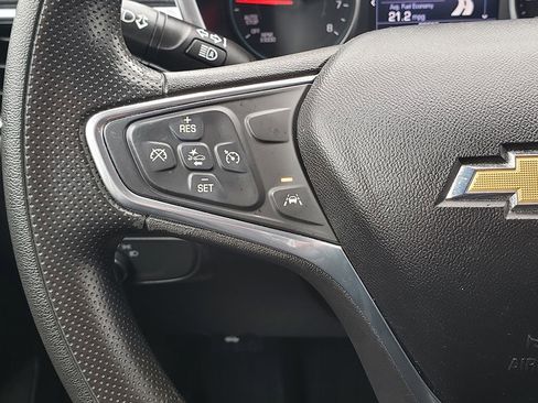 Used 2020 Chevrolet Equinox LT image 25