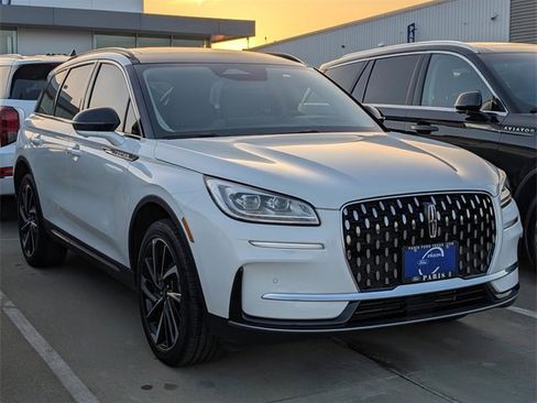 Used 2025 Lincoln Corsair Reserve w/ Equipment Group 202A image 1