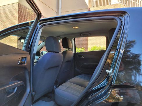 Used 2012 Chevrolet Sonic LT image 5