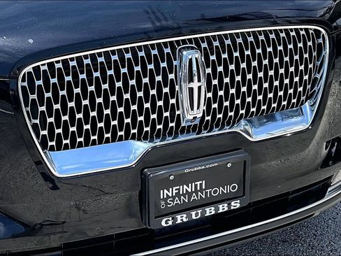 Used 2020 Lincoln Aviator Reserve w/ Equipment Group 201A AWD/4WD image 38