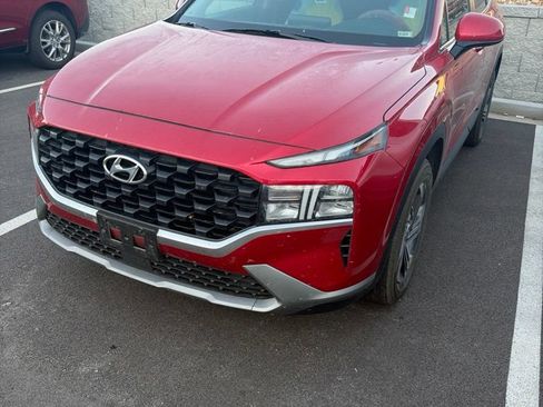 Used 2023 Hyundai Santa Fe SE FWD image 1