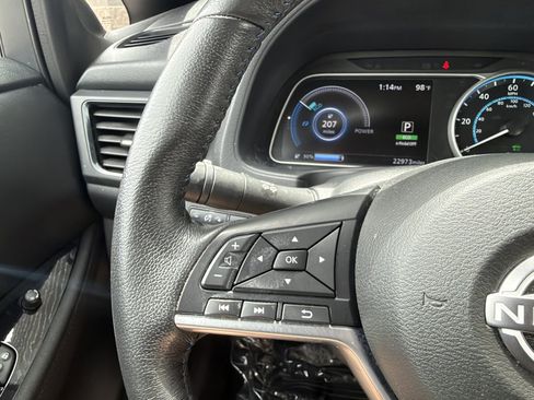 Used 2024 Nissan Leaf SV Plus FWD image 29