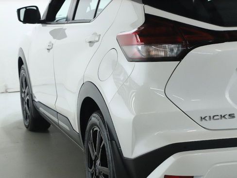 Certified 2023 Nissan Kicks SR image 41