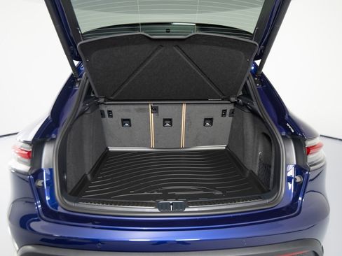 New 2026 Porsche Macan S image 43