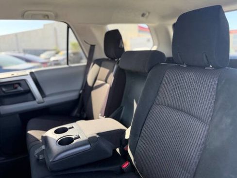 Used 2012 Toyota 4Runner SR5 RWD image 12