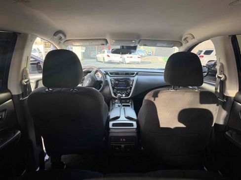 Used 2020 Nissan Murano S w/ Technology Package FWD image 16