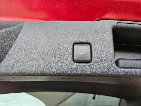 Used 2023 Ford Escape ST-Line w/ Tech Pack #1 FWD image 24