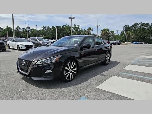 Used 2021 Nissan Altima 2.5 SR w/ SR Premium Package FWD image 23