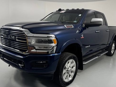 Used 2022 RAM 2500 Laramie AWD/4WD image 3