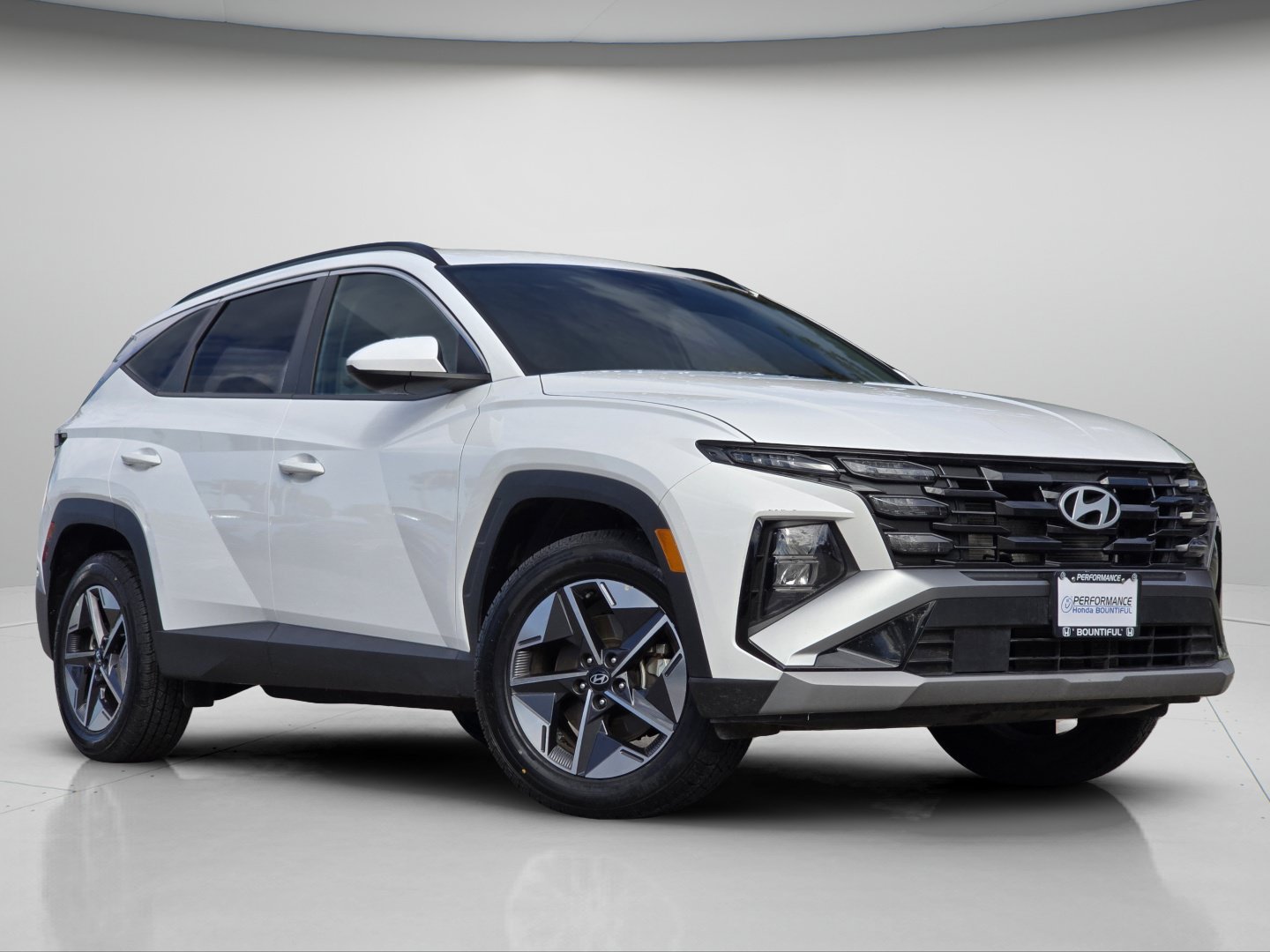 Used 2025 Hyundai Tucson SEL AWD/4WD image 2