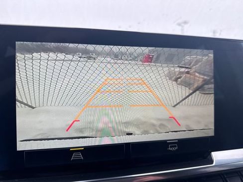 Used 2025 Chevrolet Silverado 1500 LT image 23