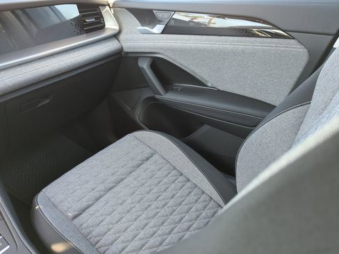 New 2026 Volkswagen Tiguan S image 22