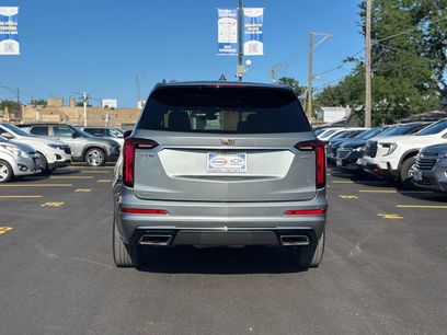 Used 2023 Cadillac XT6 Premium Luxury