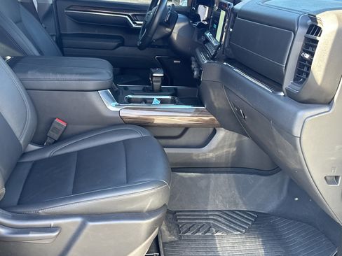 Certified 2024 Chevrolet Silverado 1500 LT Trail Boss w/ LT Trail Boss Premium Package image 13