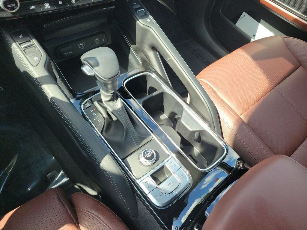 Certified 2025 Kia Telluride SX FWD image 19