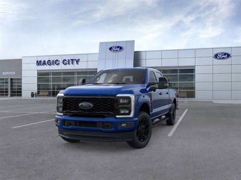 New 2026 Ford F250 Lariat w/ Black Appearance Package image 2