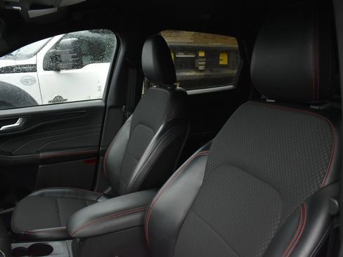 Used 2024 Ford Escape ST-Line image 16