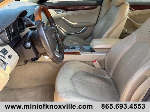 Used 2011 Cadillac CTS Luxury RWD image 11