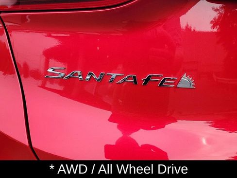 Certified 2023 Hyundai Santa Fe SEL AWD/4WD image 11