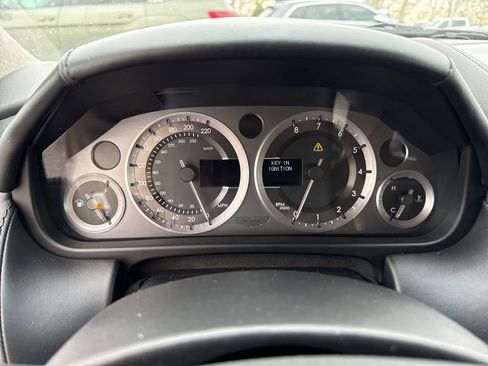 Used 2007 Aston Martin V8 Vantage Coupe image 12