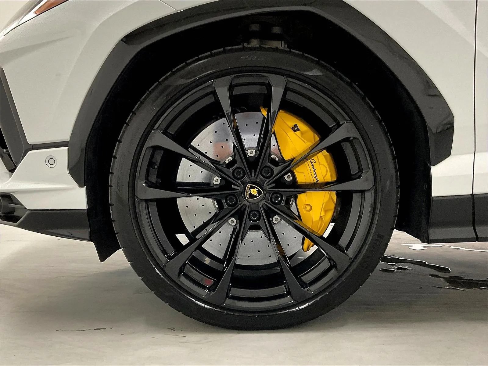 Used 2024 Lamborghini Urus S AWD/4WD image 39