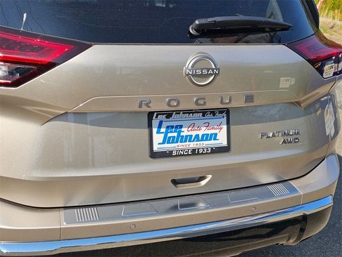 New 2026 Nissan Rogue Platinum w/ Platinum Premium Package image 24