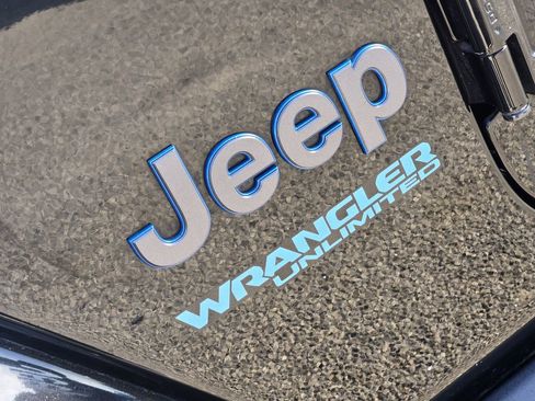 Used 2021 Jeep Wrangler Unlimited Rubicon 4xe w/ Steel Bumper Group image 10