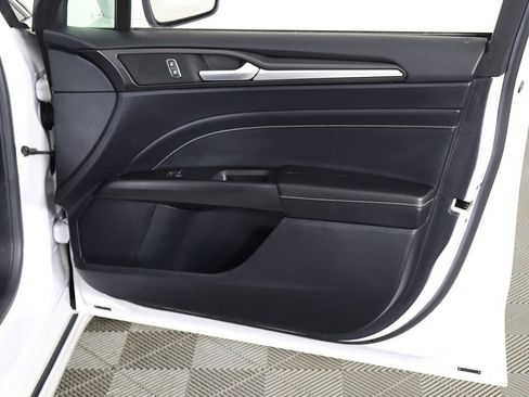 Used 2020 Ford Fusion Energi Titanium image 24