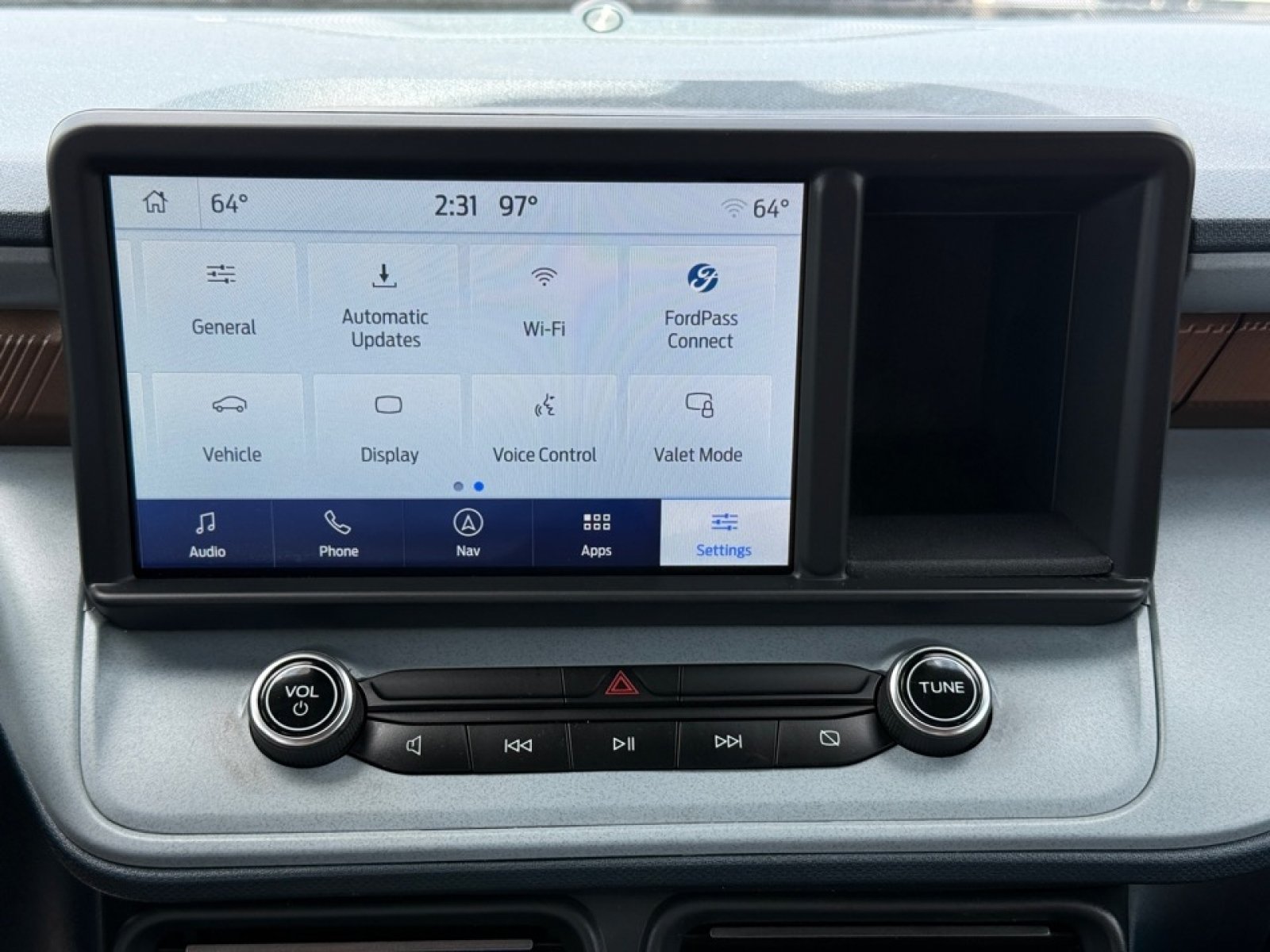 Used 2024 Ford Maverick Lariat FWD image 16