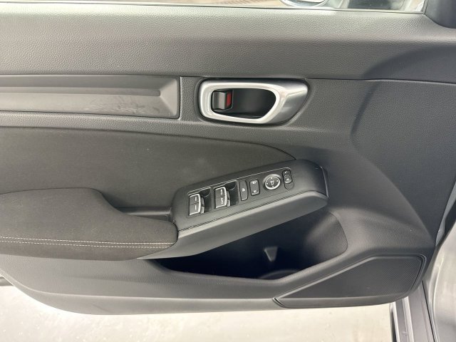 Used 2023 Honda Civic Sport image 20