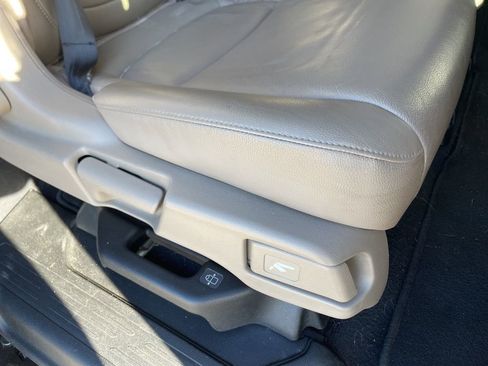 Used 2018 Honda Odyssey Elite image 13