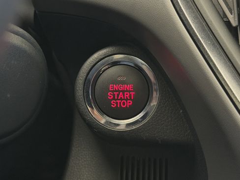 Certified 2025 Subaru Crosstrek 2.5i Sport image 21