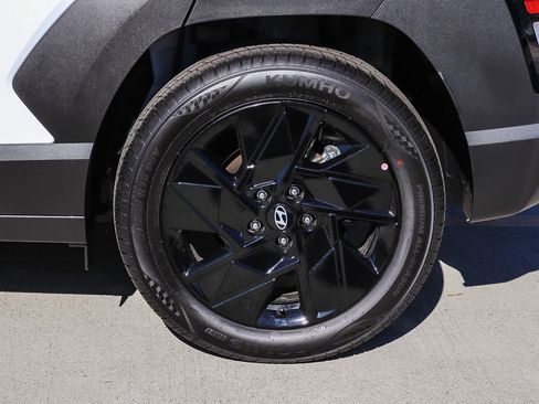 New 2026 Hyundai Kona SEL Sport FWD image 11