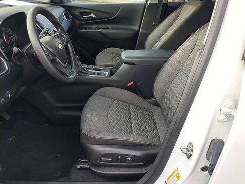 Certified 2023 Chevrolet Equinox LT FWD image 12