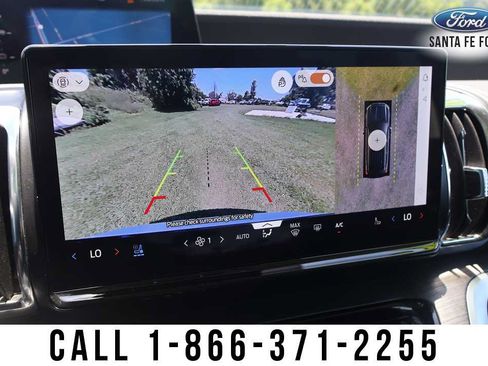 Used 2025 Ford Expedition Platinum AWD/4WD image 45