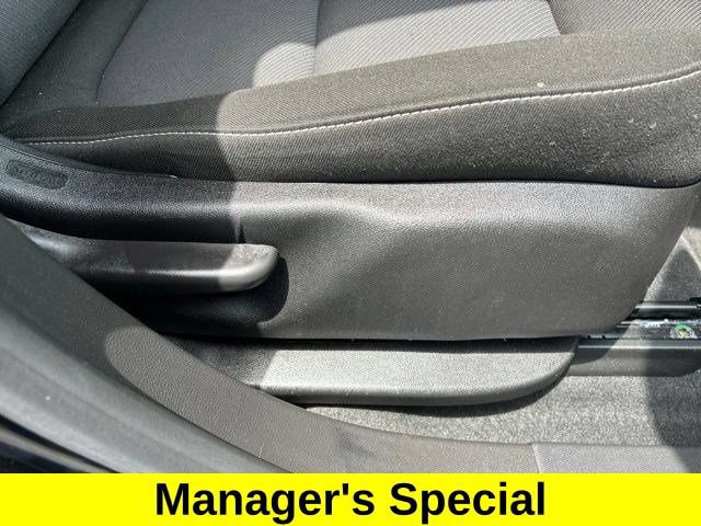 Used 2025 Chevrolet Blazer LT FWD image 44