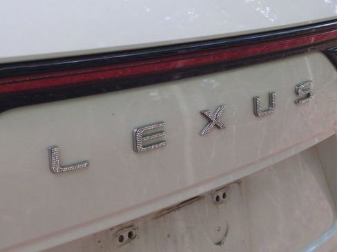 Used 2024 Lexus LX 600 4WD w/ Appearance Package image 13