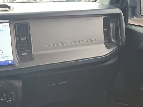 Used 2022 Ford Bronco Outer Banks image 31