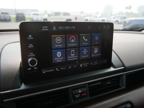 Used 2024 Honda Pilot Elite image 32