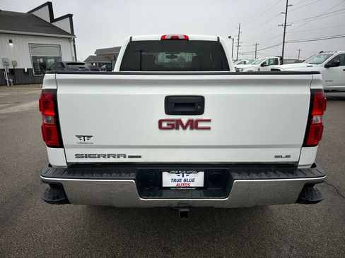 Used 2019 GMC Sierra 1500 SLE w/ SLE Value Package image 3