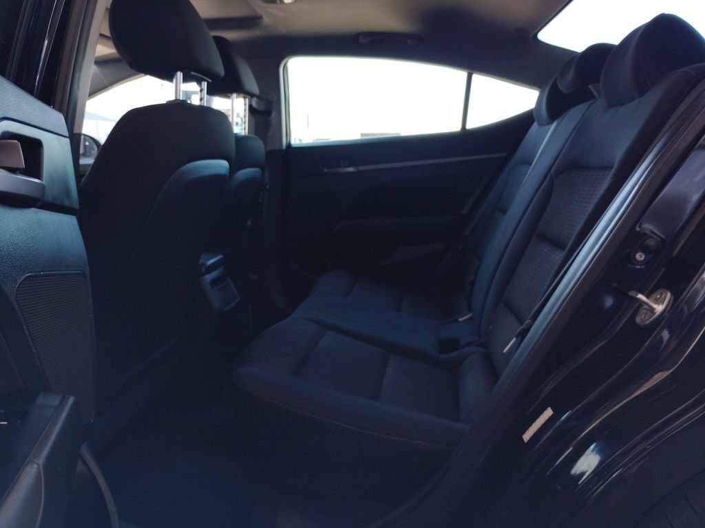 Used 2018 Hyundai Elantra Value Edition FWD image 18