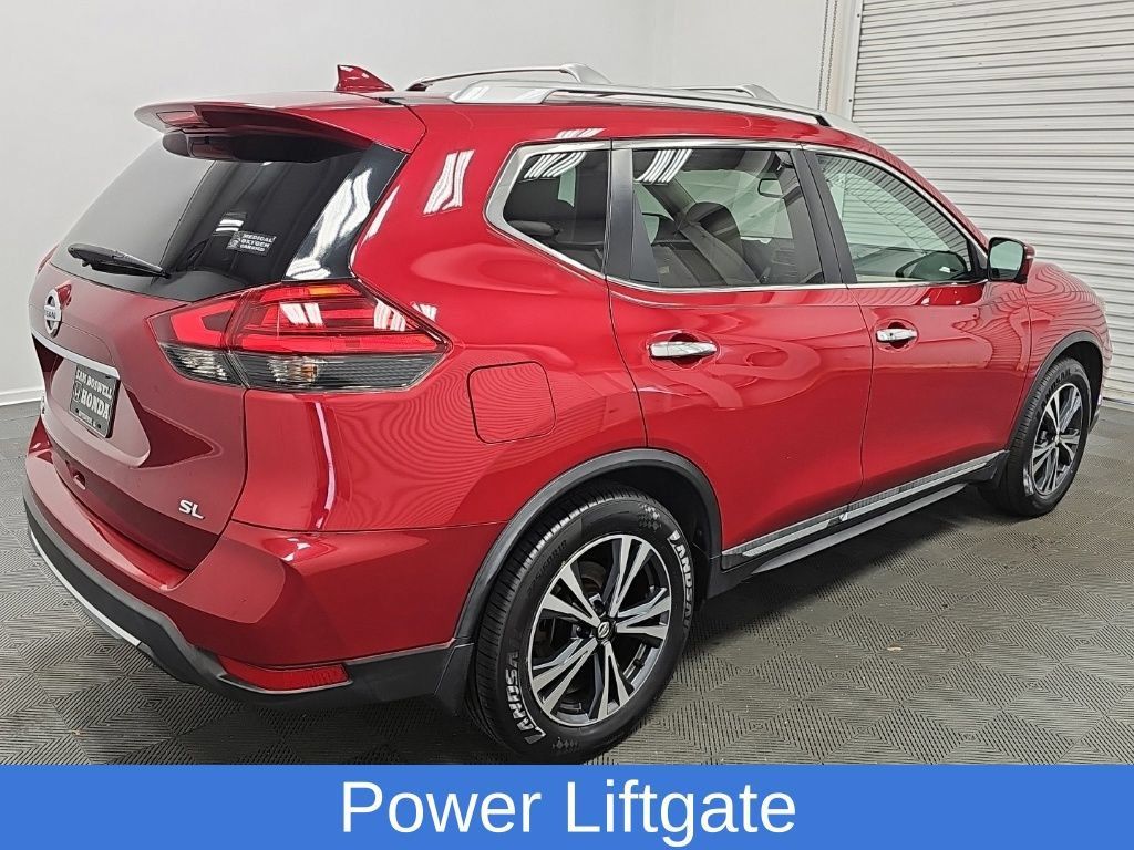Used 2017 Nissan Rogue SL w/ SL Premium Package FWD image 10