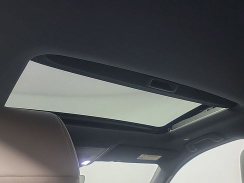 Certified 2025 Honda CR-V Sport Touring image 24