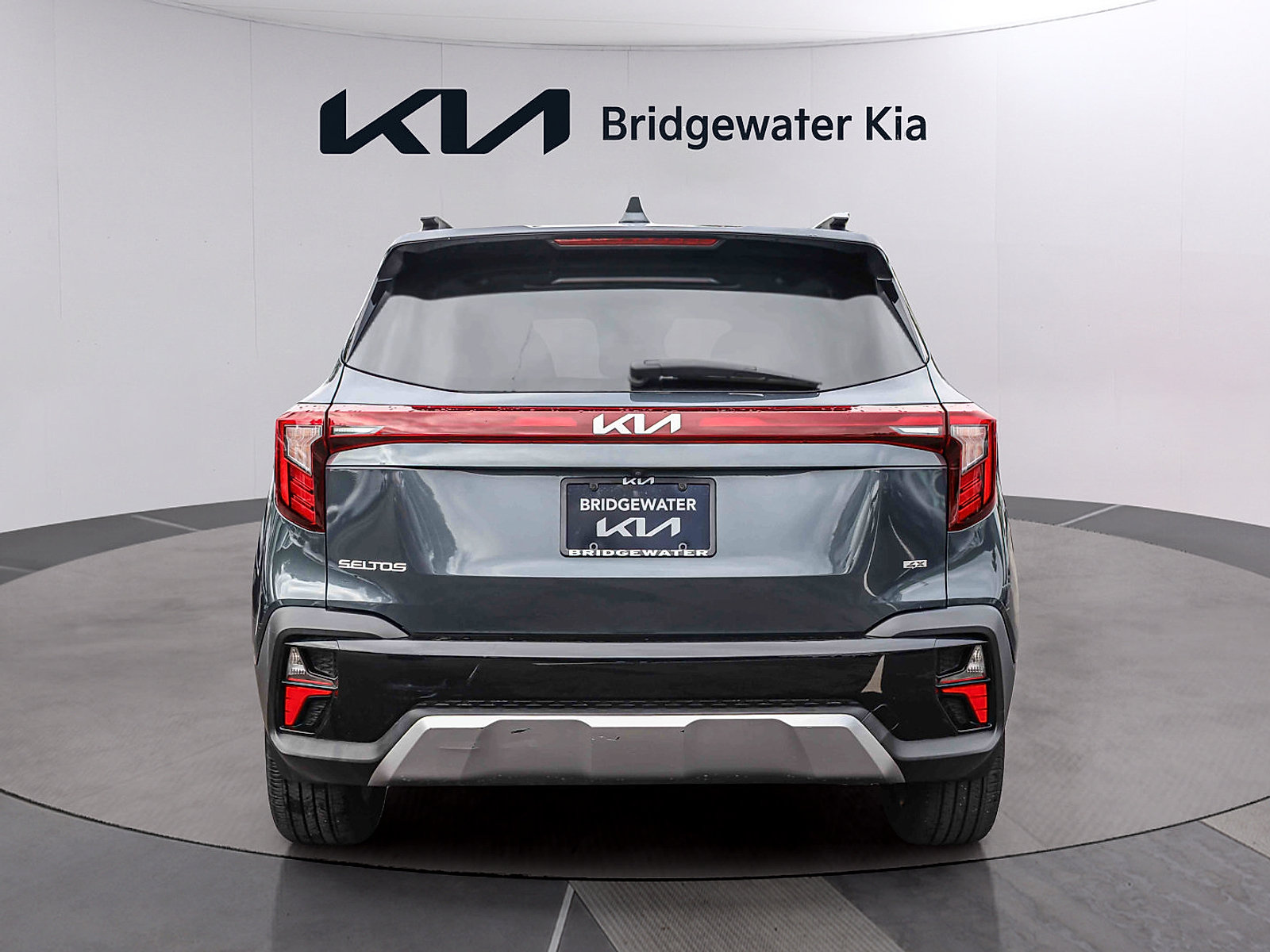 Certified 2024 Kia Seltos EX AWD/4WD image 5