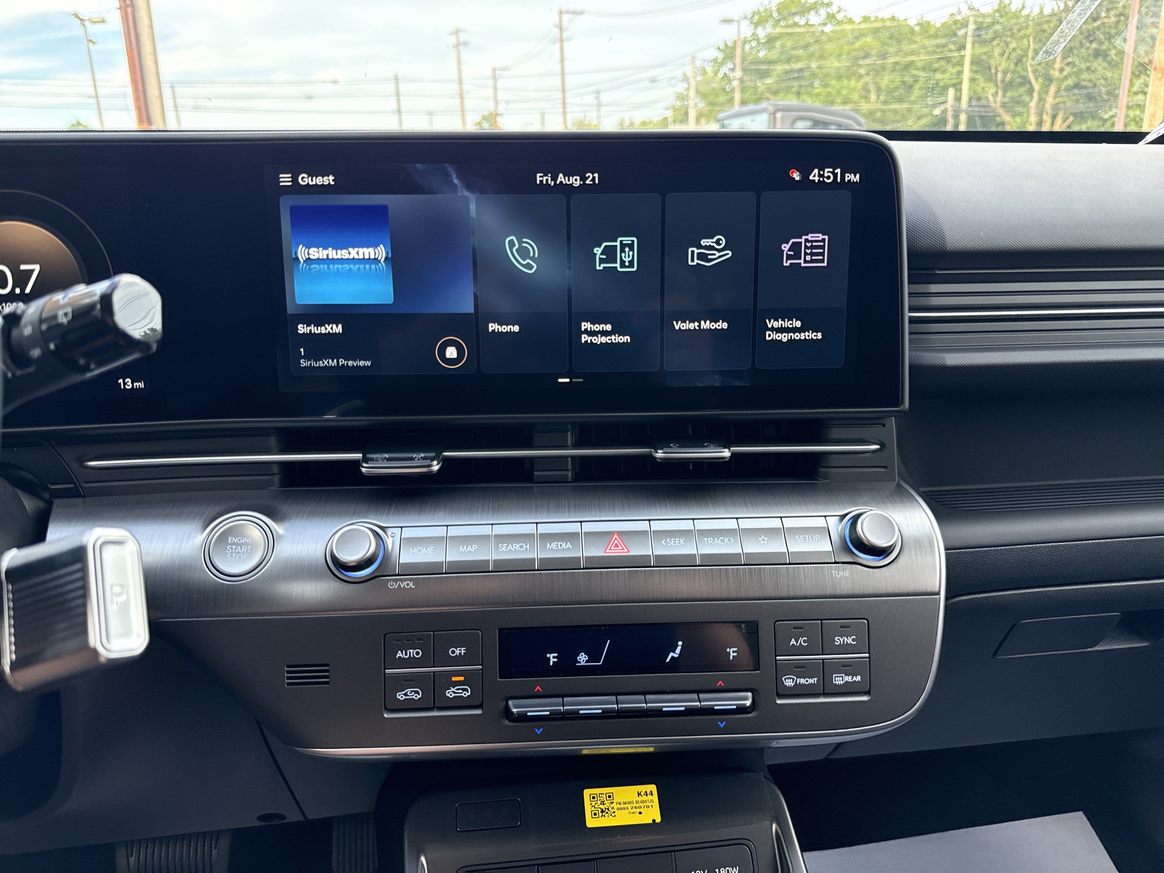 New 2027 Hyundai Kona Limited AWD/4WD image 25
