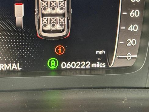 Certified 2024 Honda Pilot Elite image 25