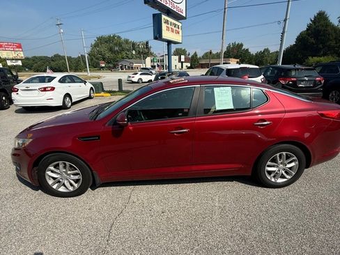 Used 2013 Kia Optima LX image 2