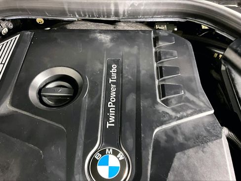 Used 2018 BMW 530i image 30